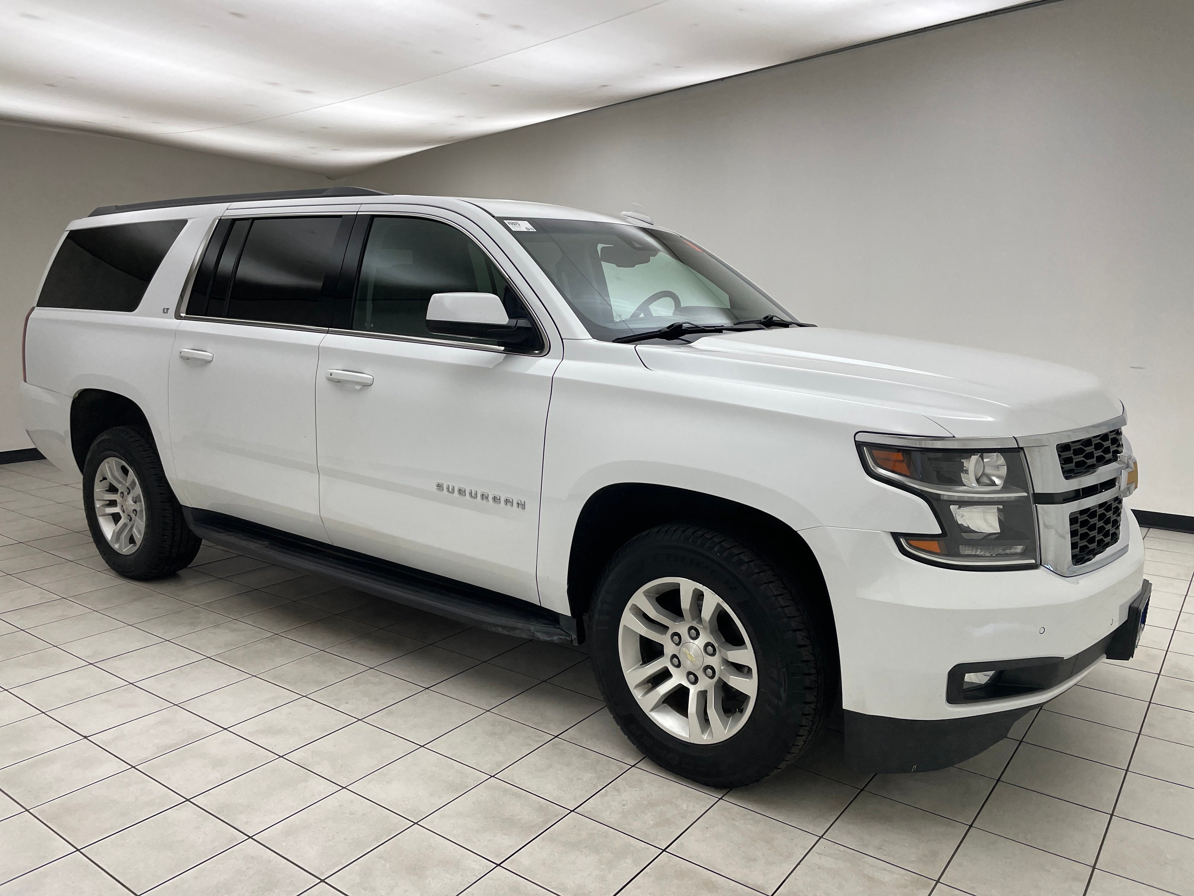 2019 Chevrolet Suburban — detail view