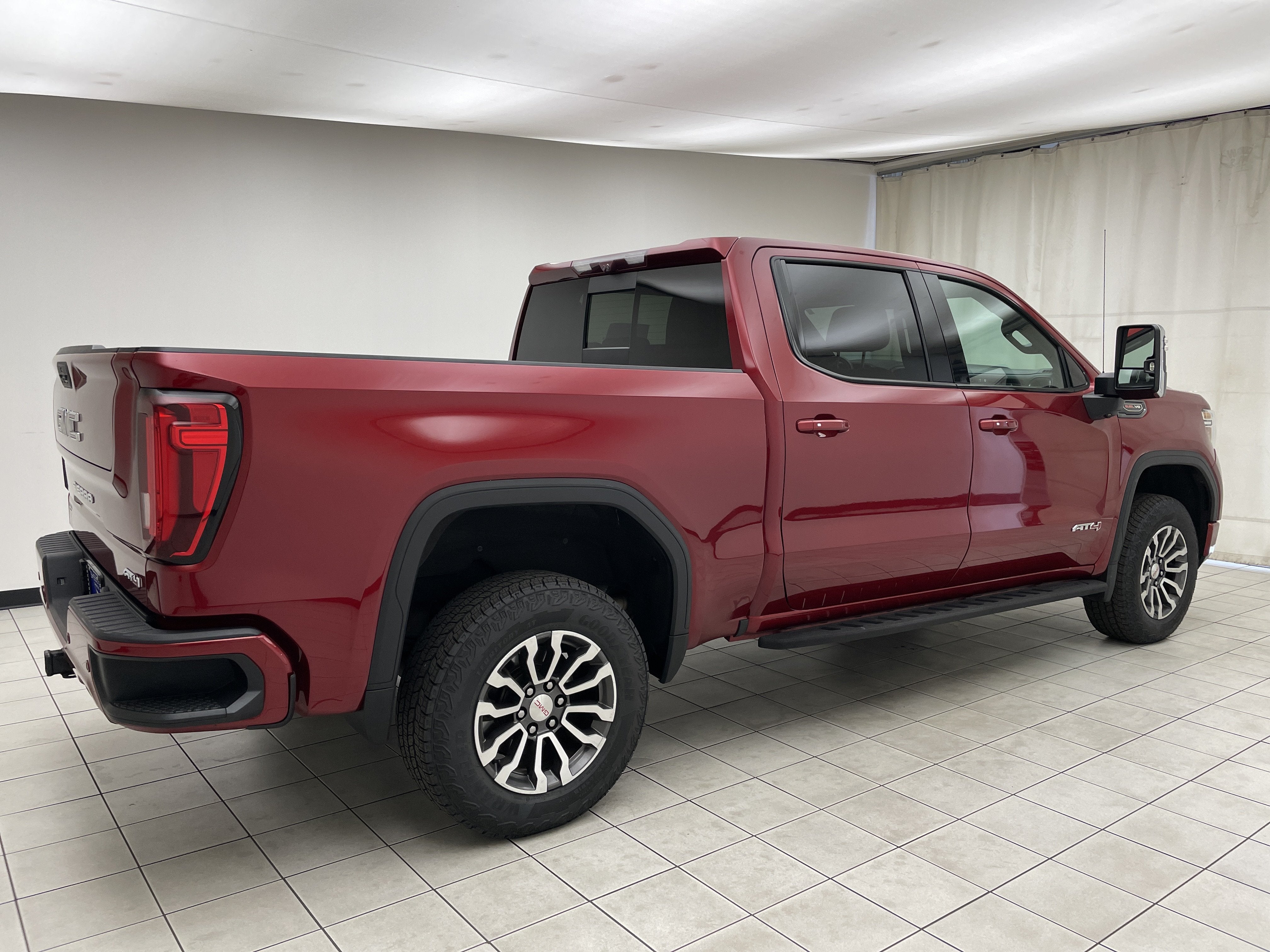 2021 GMC Sierra 1500 — detail view