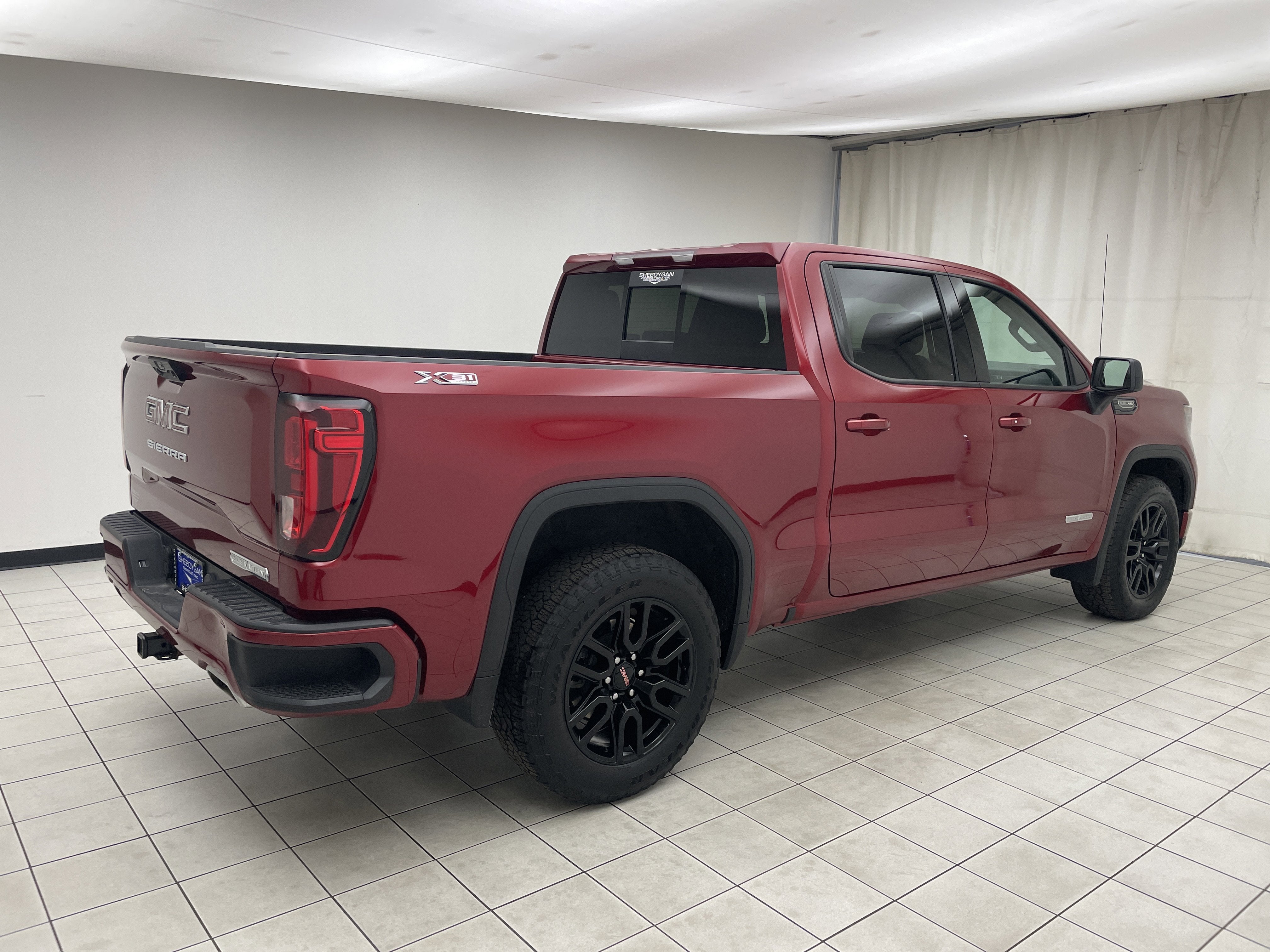 2023 GMC Sierra 1500 — detail view