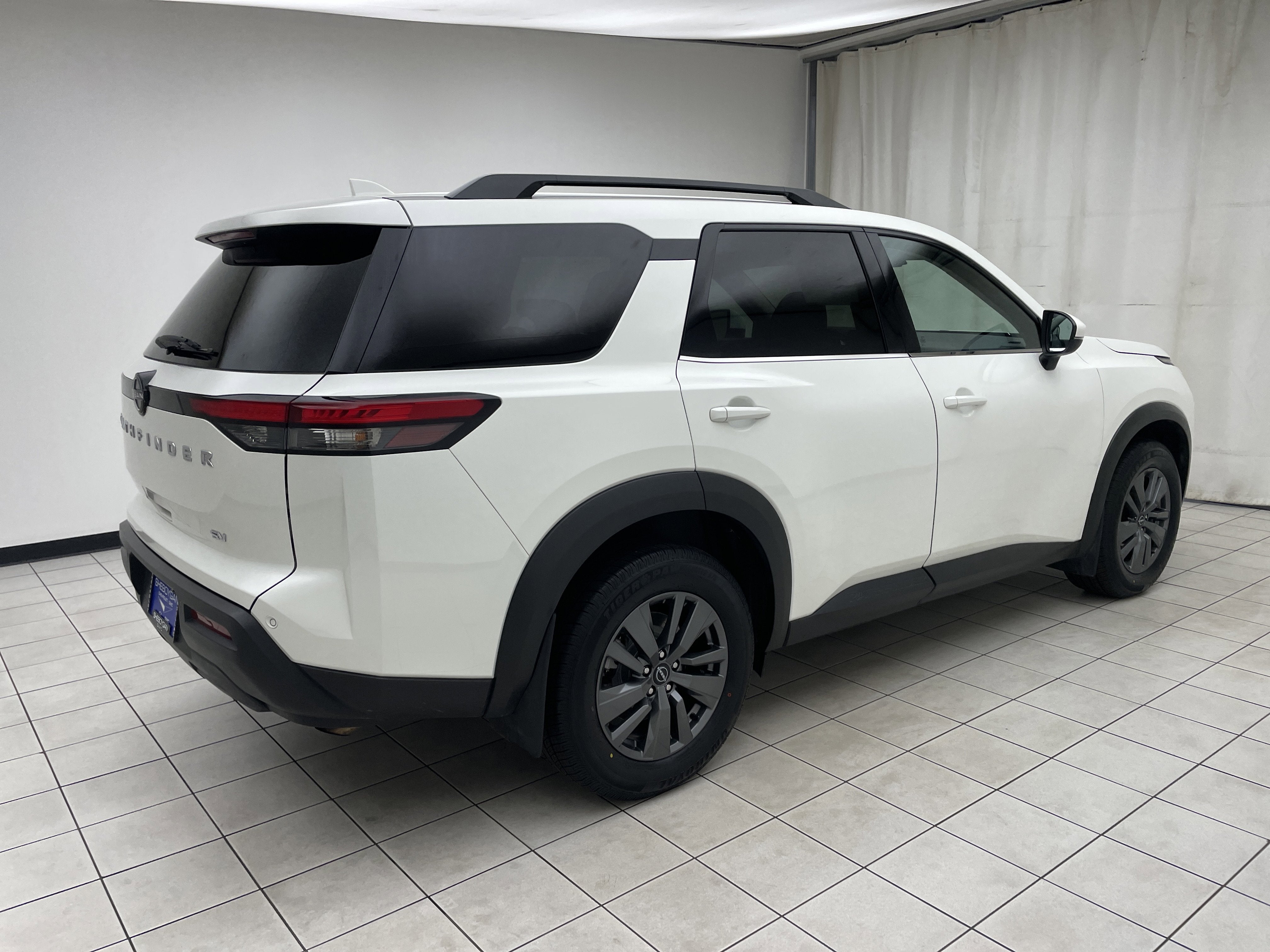 2023 Nissan Pathfinder — interior view