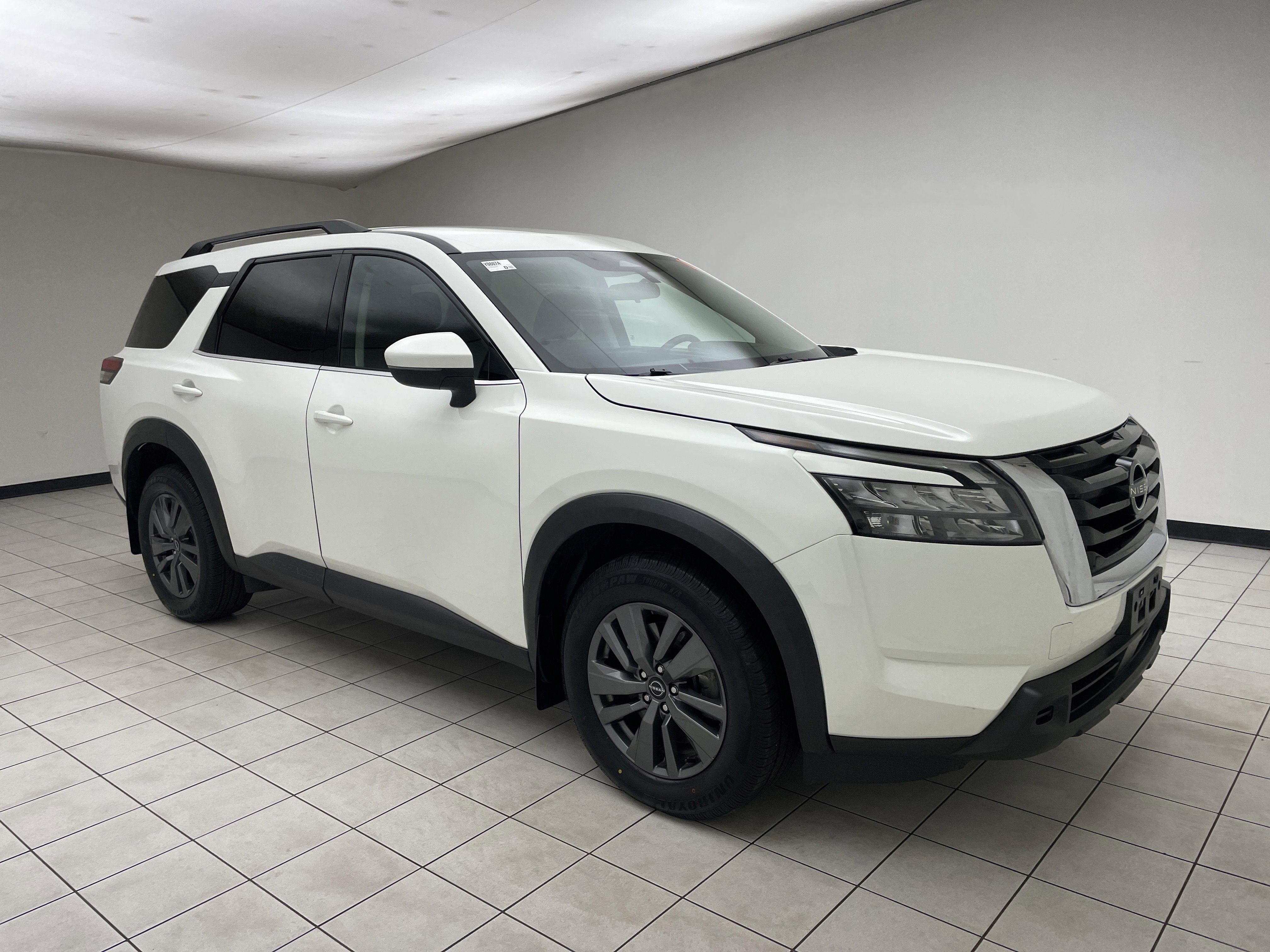 2023 Nissan Pathfinder — detail view