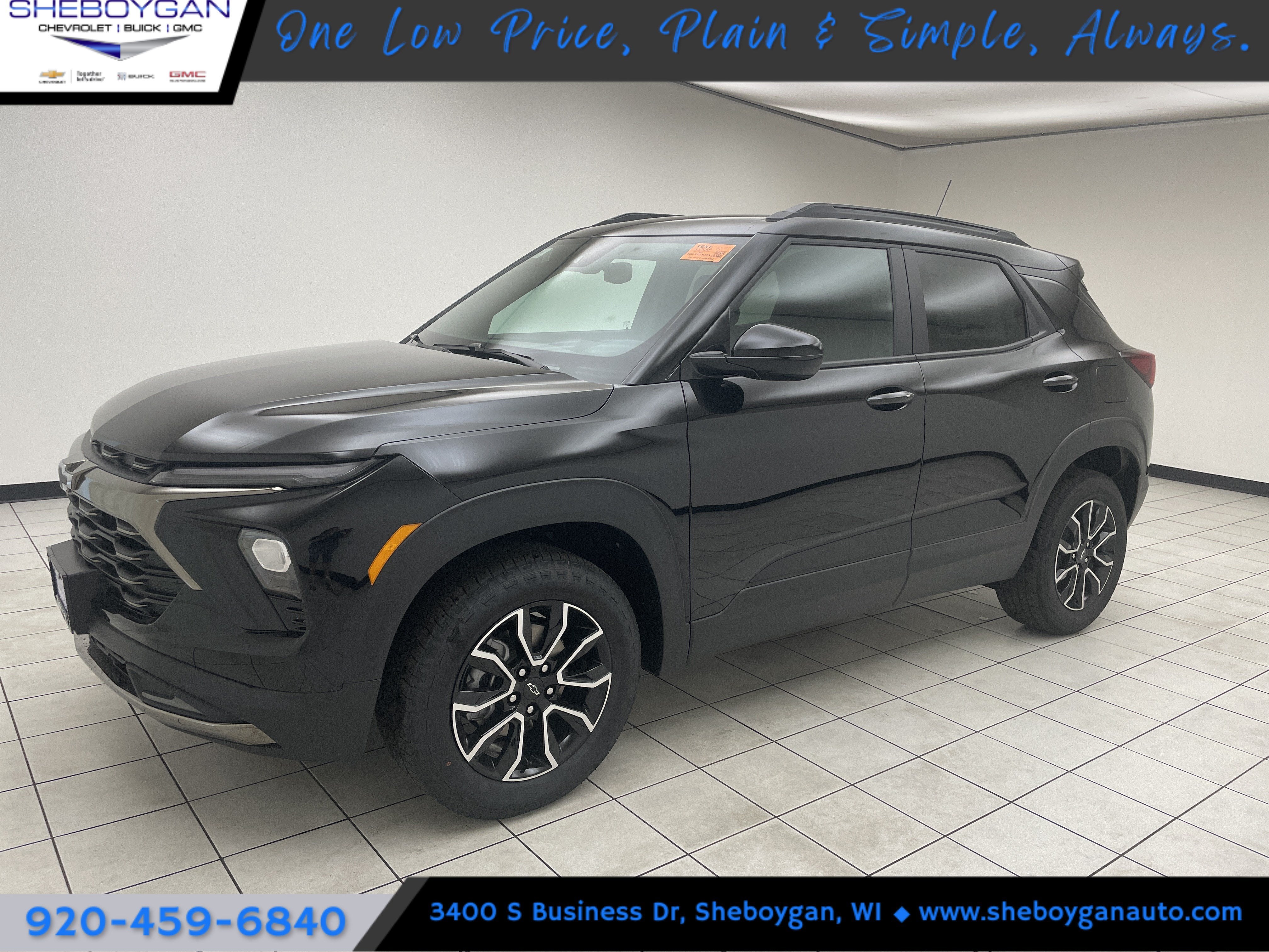 2026 Chevrolet Trailblazer ACTIV in Mosaic Black Metallic — front three-quarter view